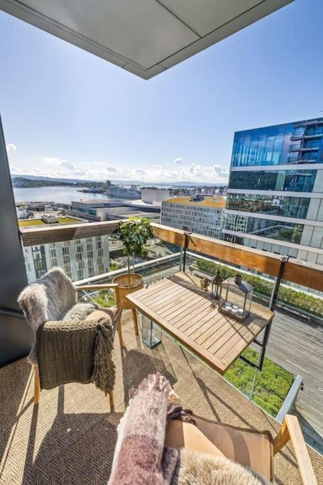 Modern 2Bed Room Sea View Apartment @ Oslo Barcode Buitenkant foto