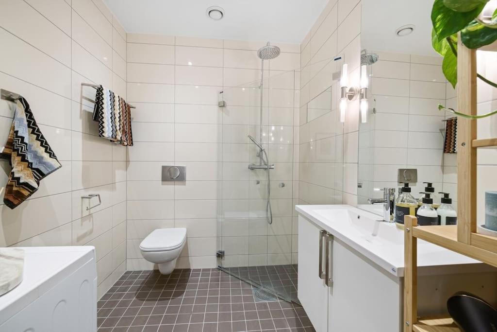 Modern 2Bed Room Sea View Apartment @ Oslo Barcode Buitenkant foto