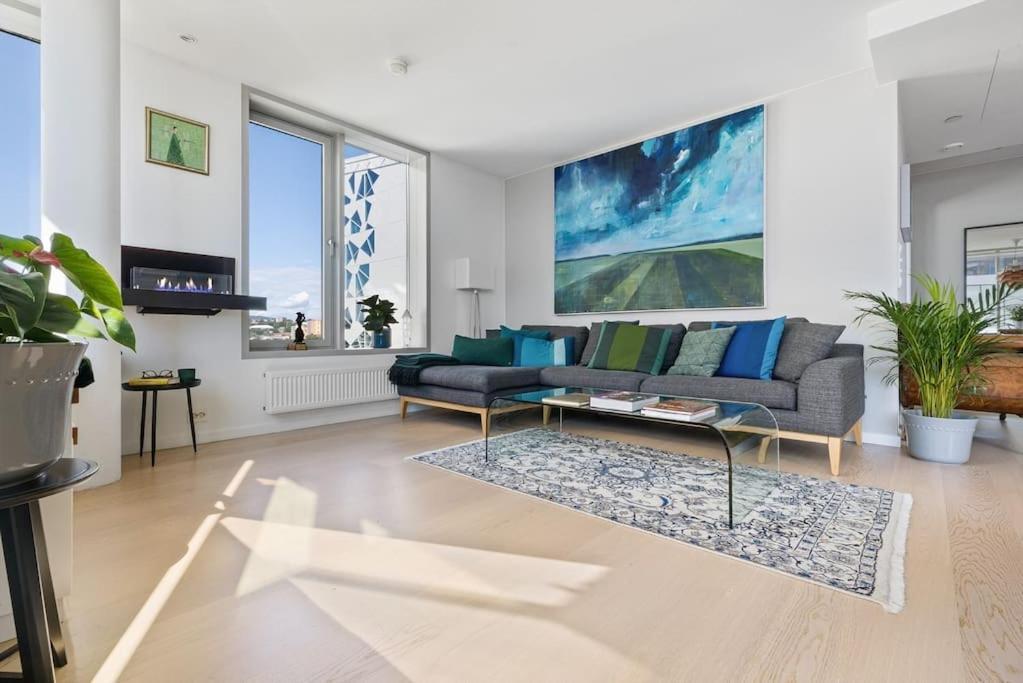 Modern 2Bed Room Sea View Apartment @ Oslo Barcode Buitenkant foto